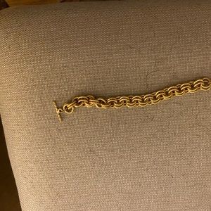 John wind gold color p initial bracelet